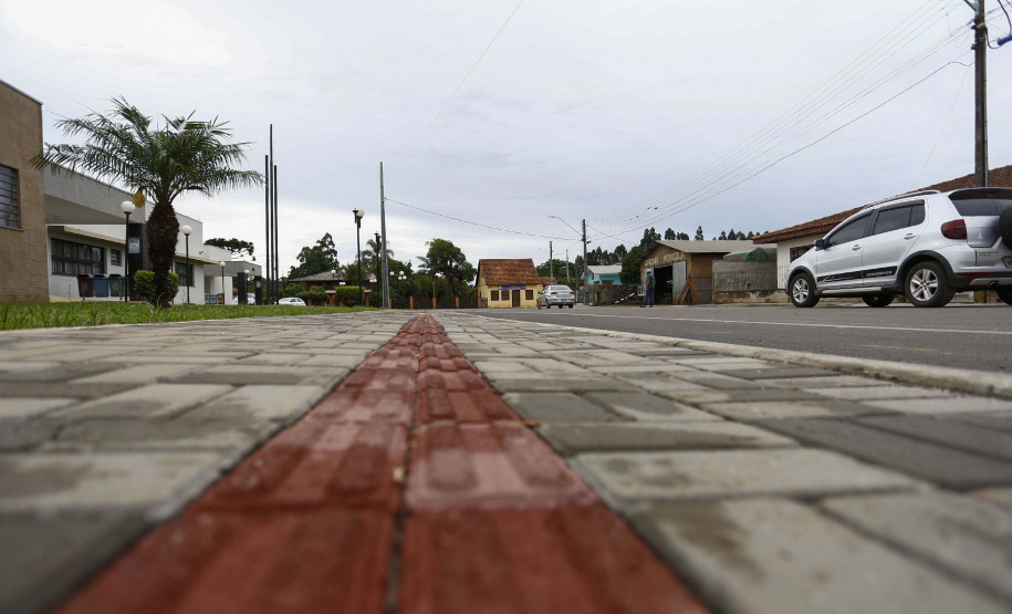 IPIRANGA - 02-12-2020 - OBRAS DE PAVIMENTAÇÃO NA CIDADE DE IPIRANGA - Foto: Jonathan Campos/ AEN