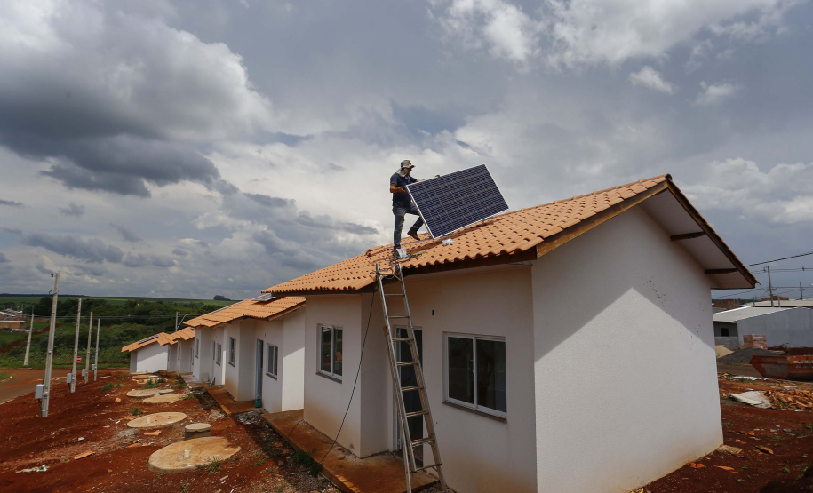 SANTA TEREZA DO OESTE - 02-12-2020 -OBRAS DE CASAS POPULARES - Foto: Jonathan Campos/ AEN