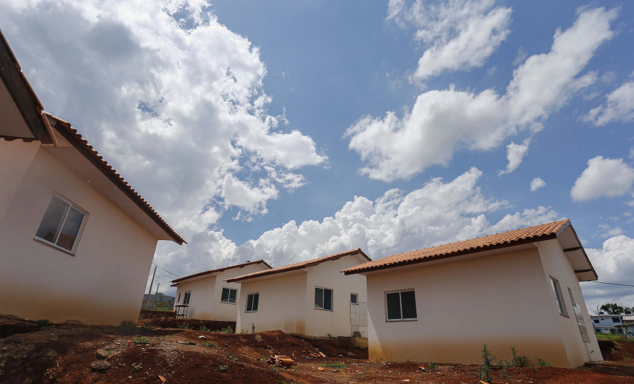 SANTA TEREZA DO OESTE - 02-12-2020 -OBRAS DE CASAS POPULARES - Foto: Jonathan Campos/ AEN
