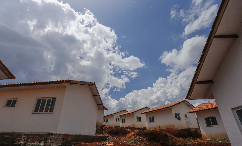 SANTA TEREZA DO OESTE - 02-12-2020 -OBRAS DE CASAS POPULARES - Foto: Jonathan Campos/ AEN