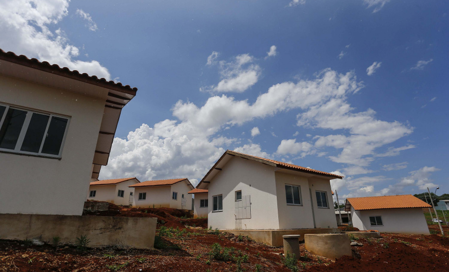 SANTA TEREZA DO OESTE - 02-12-2020 -OBRAS DE CASAS POPULARES - Foto: Jonathan Campos/ AEN