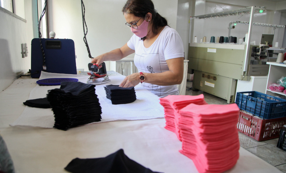 Malhas Feito no Paraná Empresa Malhas Charme Tricot. Foto: Ari Dias/AEN