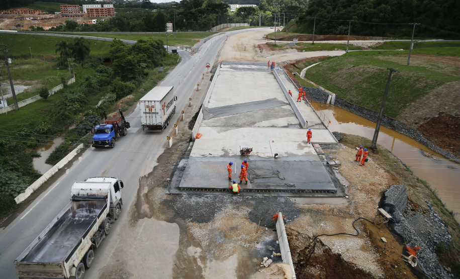 ALMIRANTE TAMANDARE - 16-12-2020 -OBRAS DE DUPLICAÇÃO NA RODOVIA DOS MINERIOS - FOTO: JONATHAN CAMPOS/ AEN