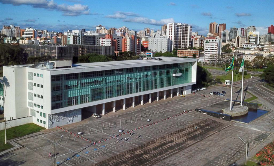 Alguns serviços prestados por órgãos públicos estaduais terão alteração no atendimento durante o período de recesso, entre 21 de dezembro de 2020 e 04 de janeiro de 2021. Os essenciais funcionarão normalmente.