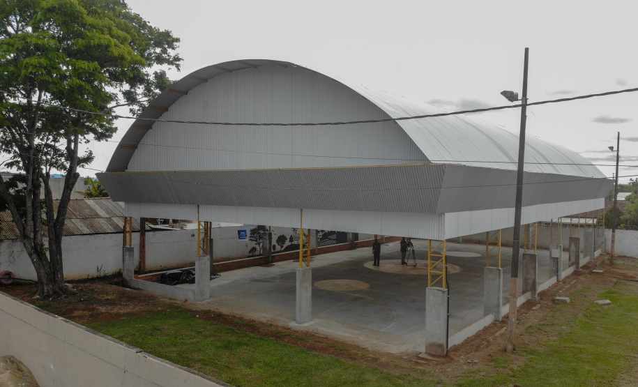 Investimento em merenda e manutenção das escolas somou R$ 317 milhões