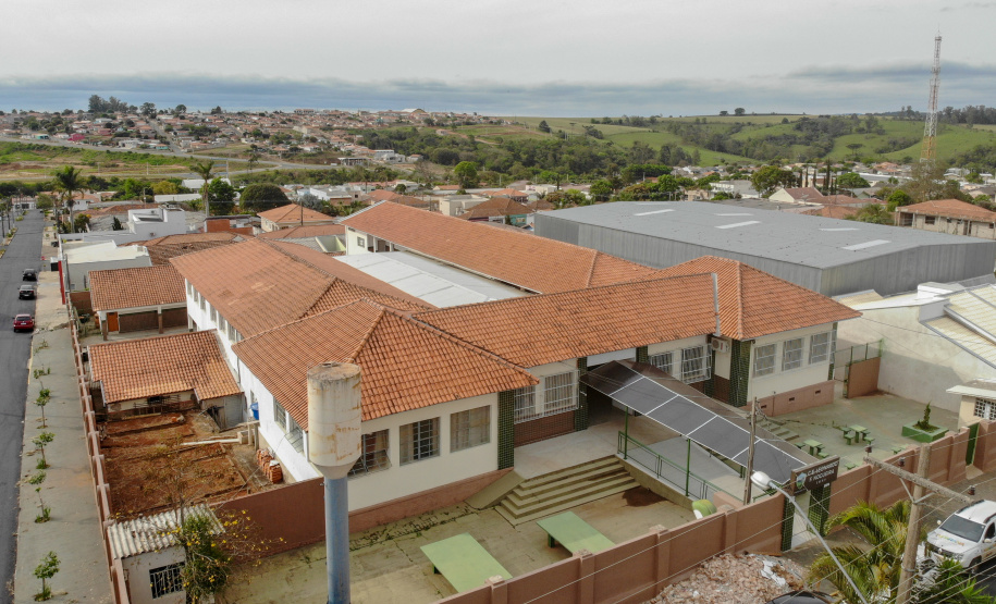 Investimento em merenda e manutenção das escolas somou R$ 317 milhões