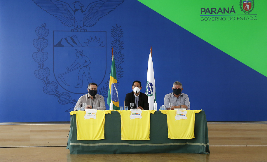 Operação especial que começa neste sábado (19) vai reforçar a necessidade do distanciamento social e difundir outras medidas sanitárias para conter a circulação do vírus. Governo cancelou toda a programação de atividades esportivas, artísticas, de lazer e culturais.