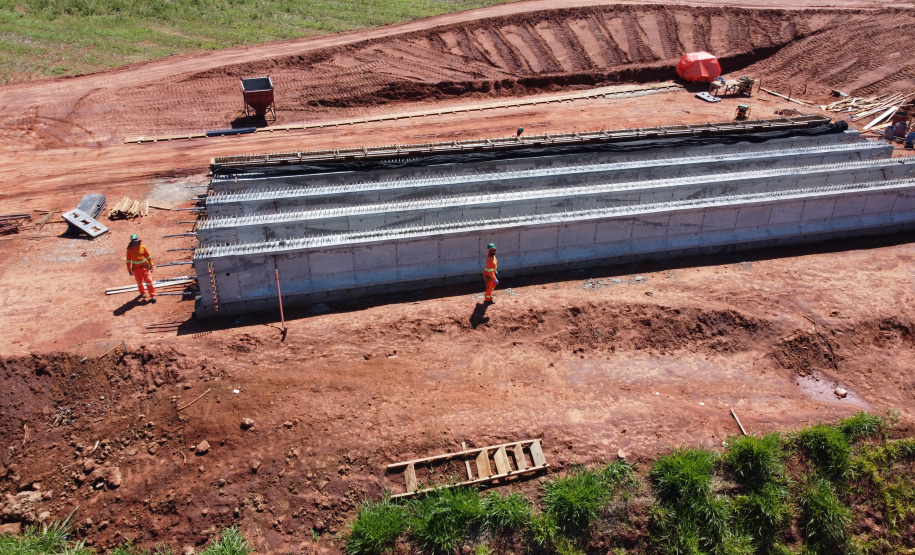 Estrada Boiadeira BR 487 Governo realiza obras e investimentos robustos em infraestrutura - Foto: Geraldo Bubniak/AEN