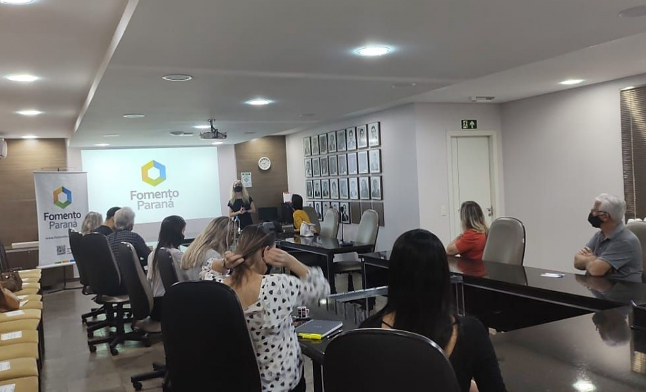 Movimento da Fomento Paraná encerrado nesta sexta, 18, apresentou linhas de crédito para ajudar empreendedores do segmento de turismo do litoral e da costa oeste a se preparar para a temporada de verão
Foto: Fomento