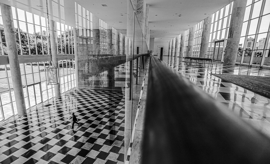 Curitiba - PALACIO IGUAÇU - Foto: Jonathan Campos/ AEN