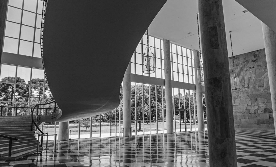 Curitiba - PALACIO IGUAÇU - Foto: Jonathan Campos/ AEN