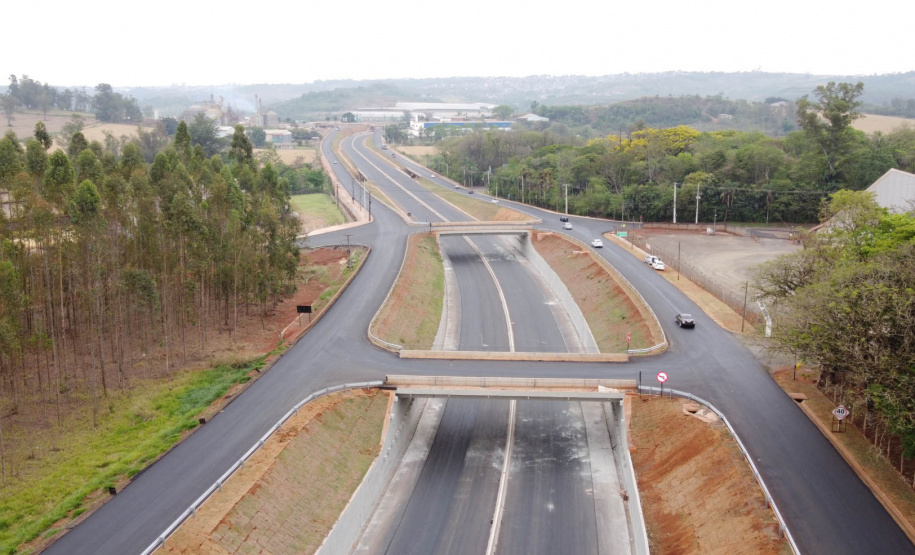 Investimento de R$ 263,5 milhões garante obras rodoviárias em todo o Paraná. Foto:DER