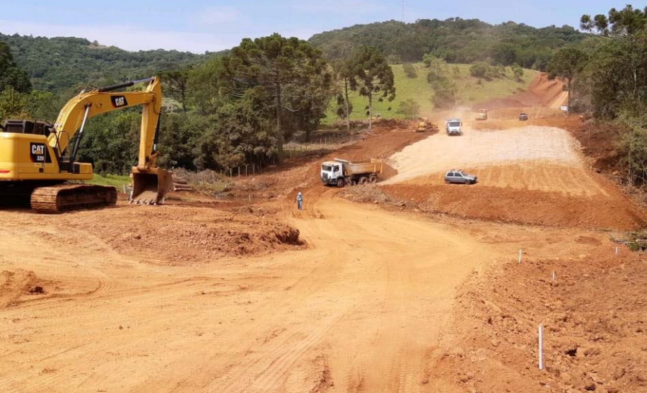 Investimento de R$ 263,5 milhões garante obras rodoviárias em todo o Paraná. Foto:DER