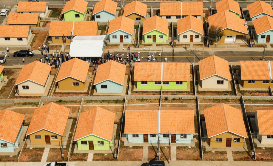 Volume de casa populares entregues no Paraná dobrou em 2020
Foto: Rodrigo Félix/AEN