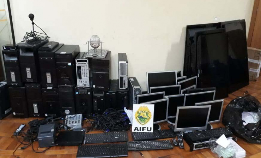 AIFU intensifica fiscalizações e fecha 15 estabelecimentos na capital no feriado de Natal; grupo também atuou no litoral
. Foto:PMPR