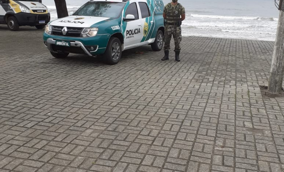 A estratégia de presença ostensiva e maciça da Polícia Militar nas ruas resultou na redução dos principais índices criminais durante os 15 primeiros dias do Verão Consciente 2020/2021 no Litoral.   -  Foto: Divulgação PMPR
