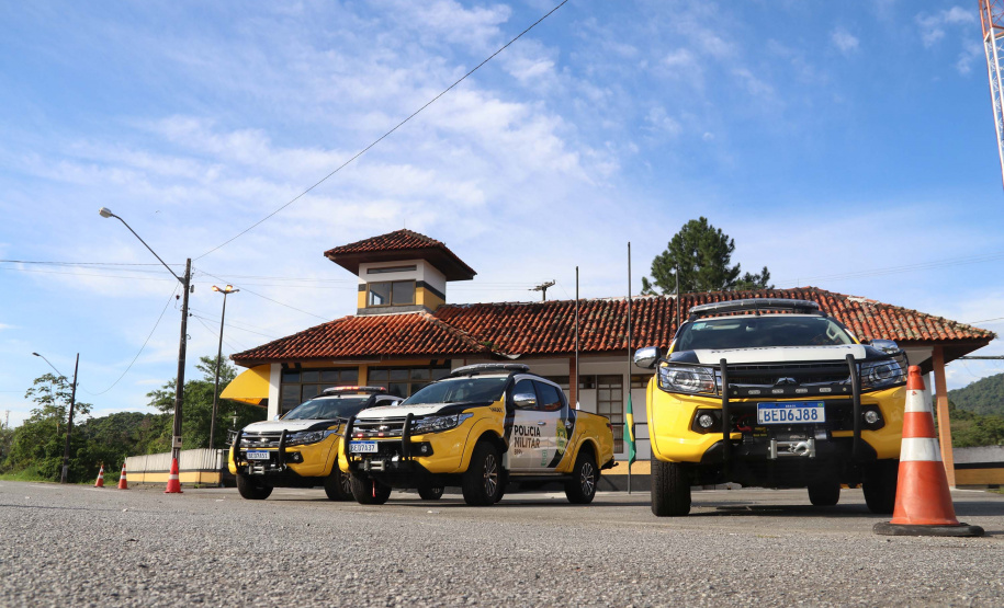 No Réveillon 2021, entre os dias 31 de dezembro e 03 de janeiro, os policiais militares do Batalhão de Polícia Rodoviária (BPRv) registraram 50 acidentes, com 81 feridos e sete óbitos em todo o Paraná