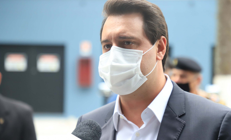 O governador Carlos Massa Ratinho Junior participou nesta terça-feira (5) da inauguração do Centro de Controle da Muralha Digital, projeto da Prefeitura de Curitiba voltado à gestão do trânsito, da segurança pública e também dos eventos climáticos que atingem a Capital.