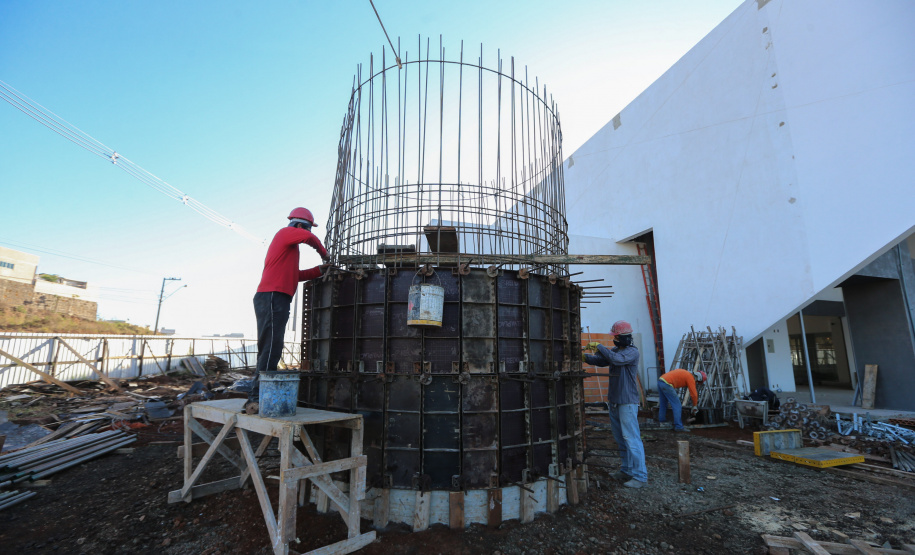 Investimentos do Estado vão estimular a retomada econômica.