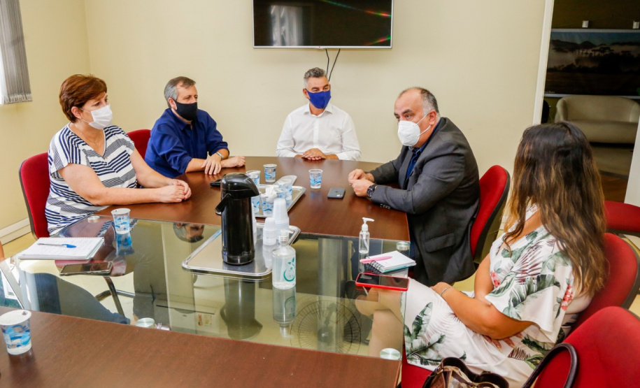 Saúde e prefeitura de Piraquara discutem ações para o Hospital de Dermatologia. Foto:SESA