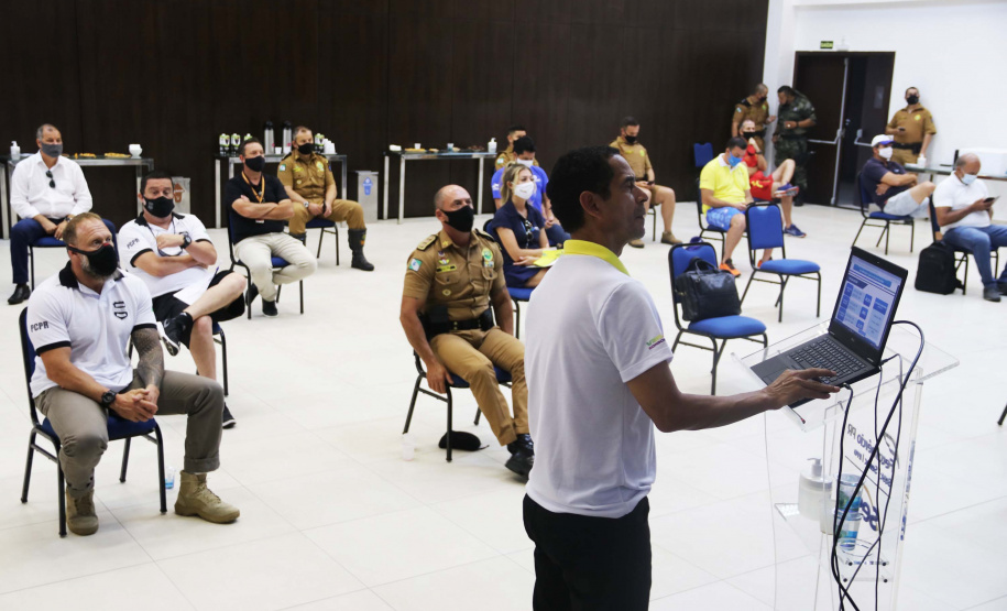 Vice-governador Darci Piana, participa de reunião de balanço do Verão Consciente no Litoral. Foto:SESP