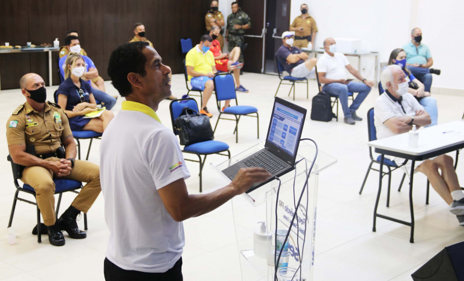 Vice-governador Darci Piana, participa de reunião de balanço do Verão Consciente no Litoral. Foto:SESP