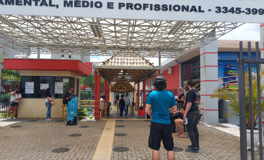 A prova objetiva do PSS (Processo Seletivo Simplificado) transcorreu com tranquilidade neste domingo (10) nos 198 locais de prova, em 30 cidades do Paraná. - Curitiba, 10/01/2021 - Foto: BRUNNO MARCEL BRUGNOLO/ SEED