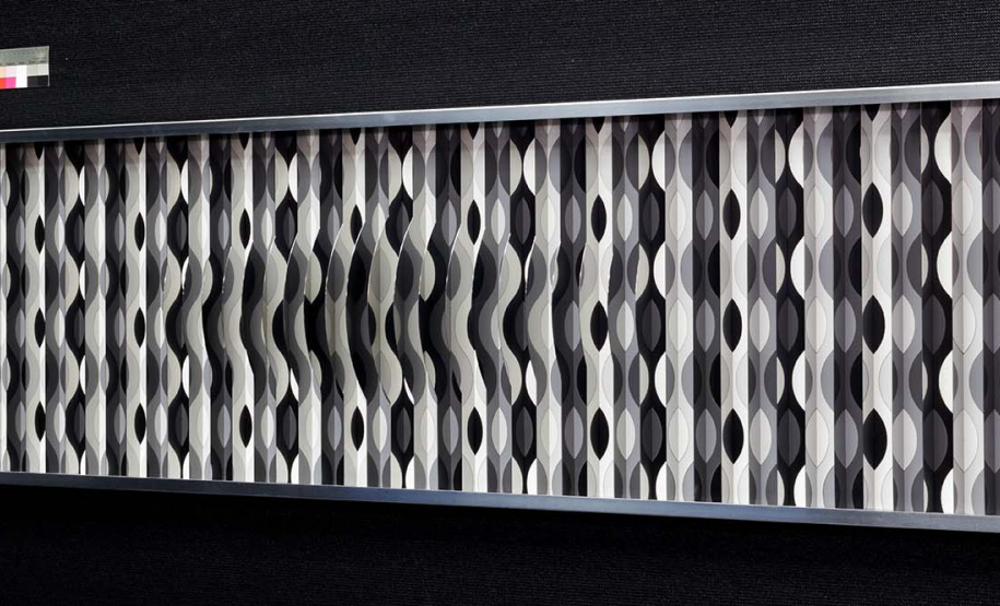 O público que visitar o Museu Oscar Niemeyer pode conferir duas exposições inéditas: Yutaka Toyota – O Ritmo do Espaço e Fernando Velloso por ele mesmo. O MON reabriu no sábado (09) seguindo todas as orientações de segurança determinadas pela Secretaria de Estado da Saúde. -  Foto: Divulgação MON