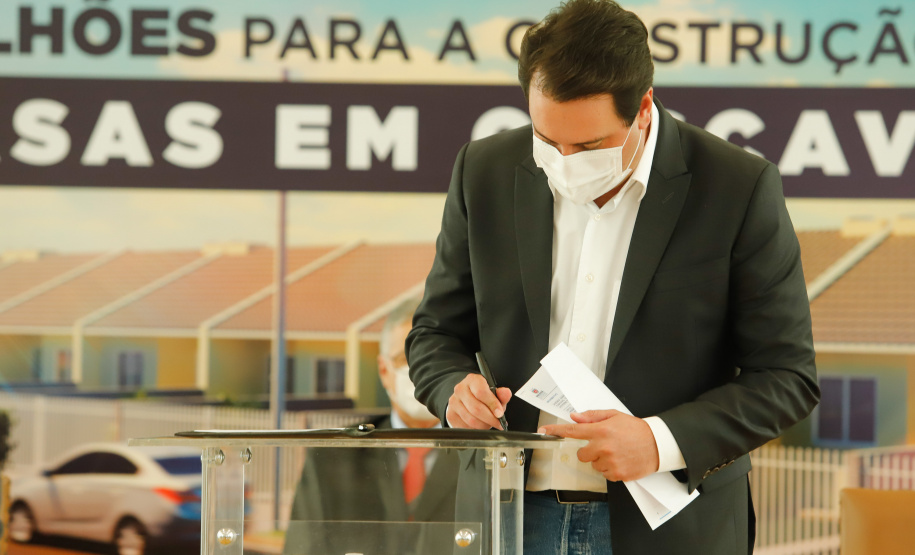 CURITIBA - 13-01-2021 - Governador Carlos Massa Ratinho Junior, lança o programa Casa Fácil Paraná.