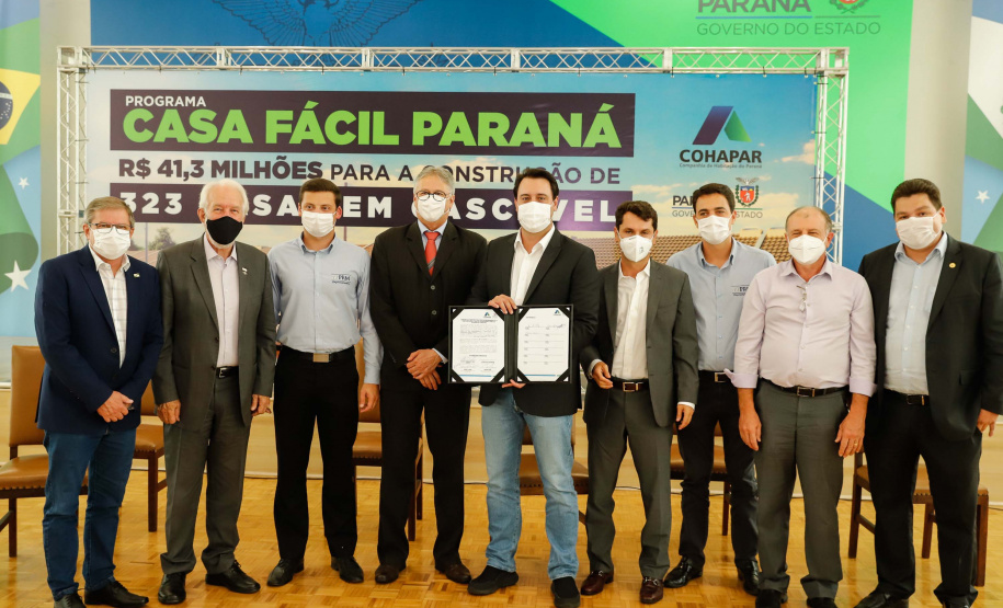 CURITIBA - 13-01-2021 - Governador Carlos Massa Ratinho Junior, lança o programa Casa Fácil Paraná.