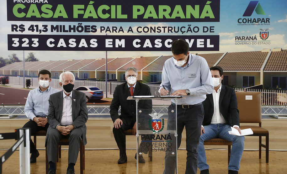 CURITIBA - 13-01-2021 - Governador Carlos Massa Ratinho Junior, lança o programa Casa Fácil Paraná. Foto: Jonathan Campos/AEN