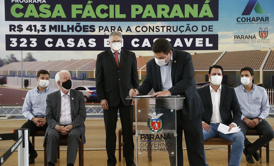 CURITIBA - 13-01-2021 - Governador Carlos Massa Ratinho Junior, lança o programa Casa Fácil Paraná. Foto: Jonathan Campos/AEN
