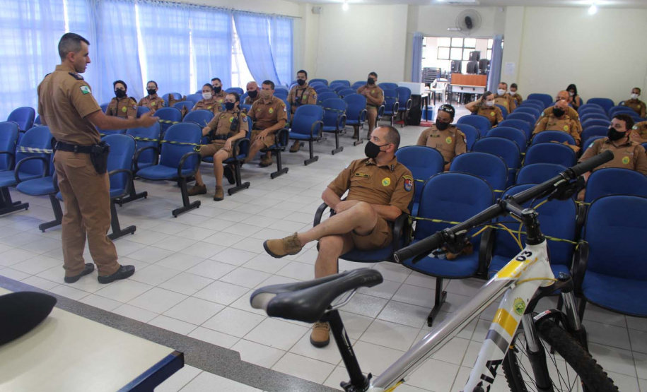 Policiais militares passam por capacitação de ciclopatrulhamento no Litoral
. Foto:PMPR