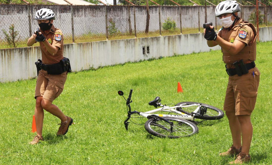 Policiais militares passam por capacitação de ciclopatrulhamento no Litoral
. Foto:PMPR