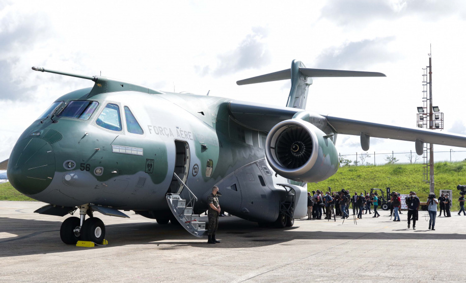 O governador Carlos Massa Ratinho Junior afirmou que a vacinação contra a Covid-19 deve começar nesta segunda-feira (18) no Paraná