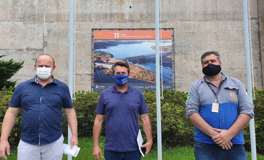 Prefeitos e representantes municipais das cidades que rodeiam as seis usinas hidrelétricas do Rio Iguaçu conheceram a Resolução Conjunta Sedest/IAT n°023/2019 e a estrutura da Secretaria do Desenvolvimento Sustentável e do Turismo