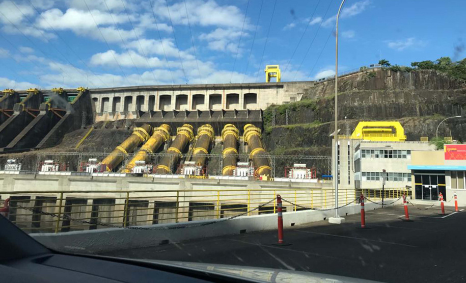 Prefeitos e representantes municipais das cidades que rodeiam as seis usinas hidrelétricas do Rio Iguaçu conheceram a Resolução Conjunta Sedest/IAT n°023/2019 e a estrutura da Secretaria do Desenvolvimento Sustentável e do Turismo