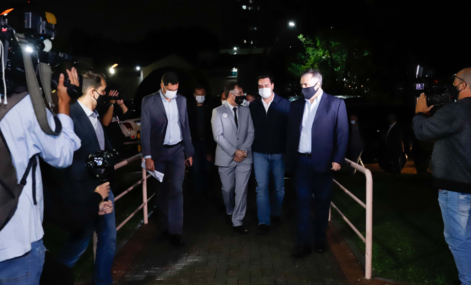 Etapa inicial de vacinação contra a Covid-19.