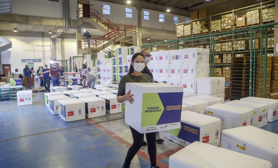 Governo começa a distribuir vacinas no Interior do Paraná.
Foto: Gilson Abreu/AEN
19.01.2021
