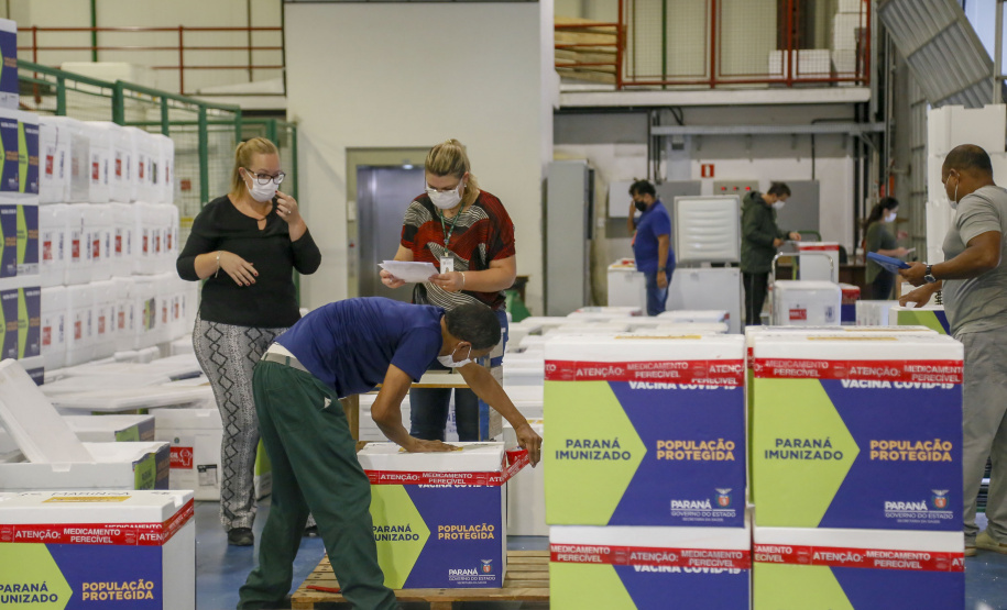 Governo começa a distribuir vacinas no Interior do Paraná.
Foto: Gilson Abreu/AEN
19.01.2021