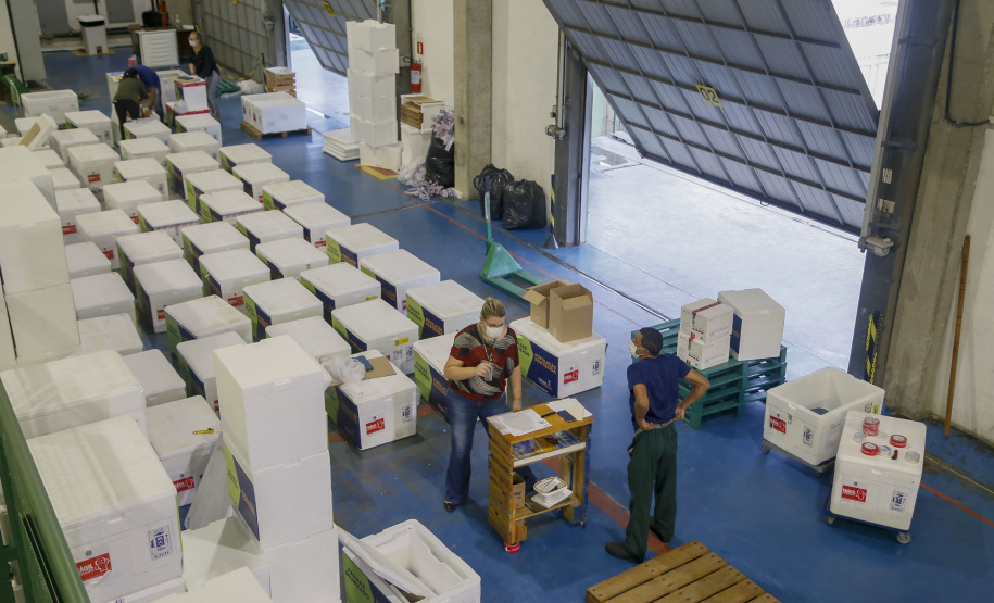 Governo começa a distribuir vacinas no Interior do Paraná.
Foto: Gilson Abreu/AEN
19.01.2021