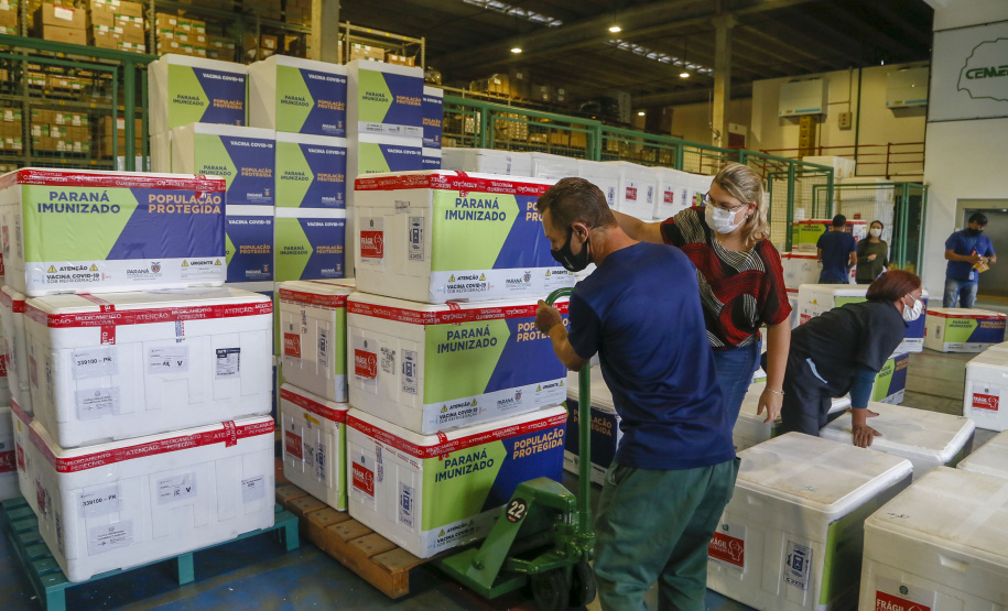 Governo começa a distribuir vacinas no Interior do Paraná.
Foto: Gilson Abreu/AEN
19.01.2021