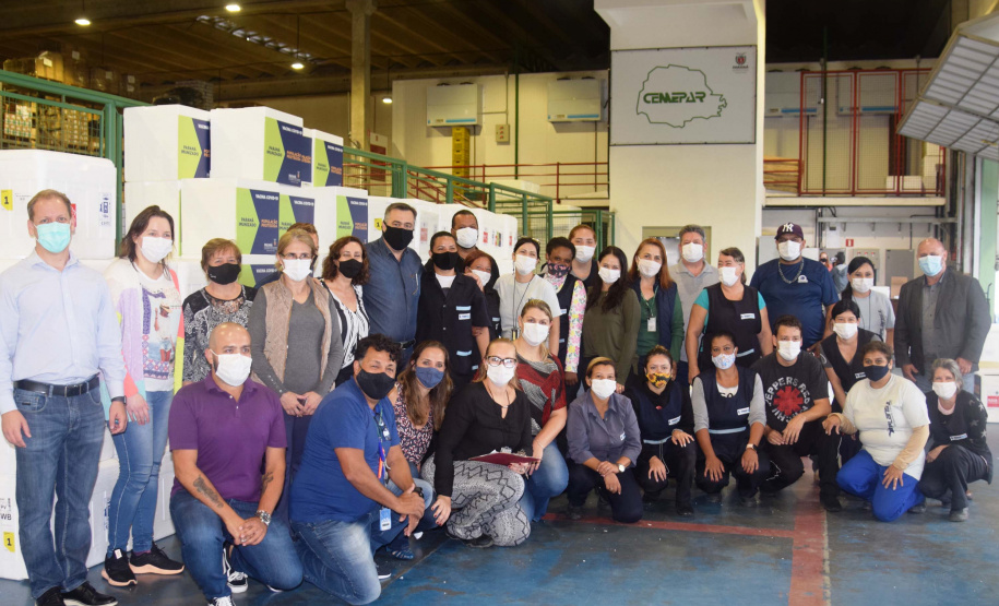 Agilidade das equipes da Saúde garante entrega a todos os municípios do Paraná.
Foto: Américo Antonio/SESA
19.01.2021