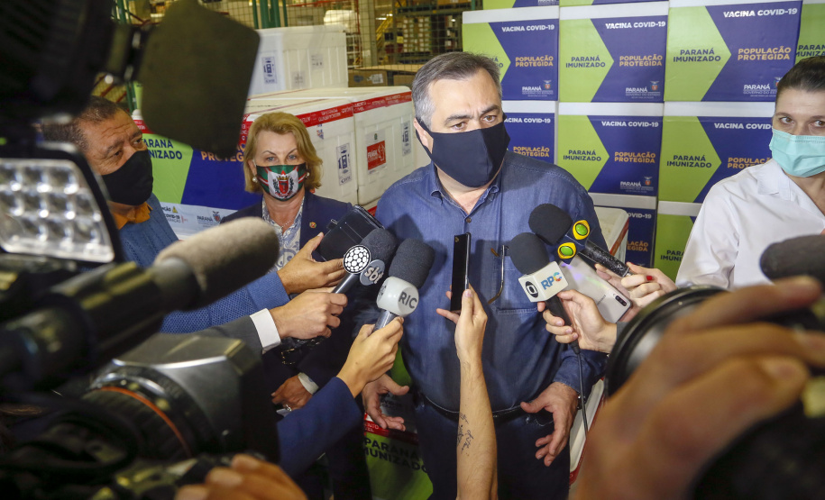 Agilidade das equipes da Saúde garante entrega a todos os municípios do Paraná.
Foto: Gilson Abreu/AEN
19.01.2021