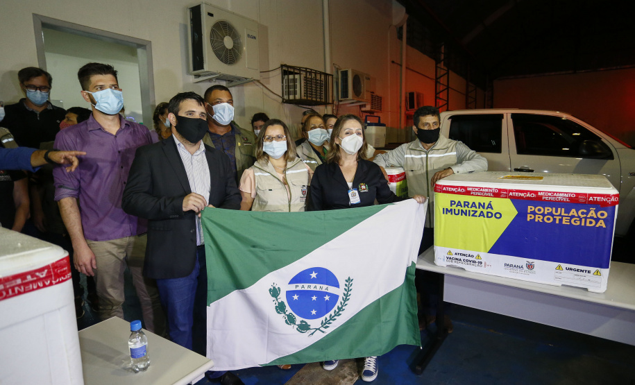 CASCAVEL- Dsitribuiçãoo das vacinas contra a Covid-19 . Foto: Jonathan Campos/AEN