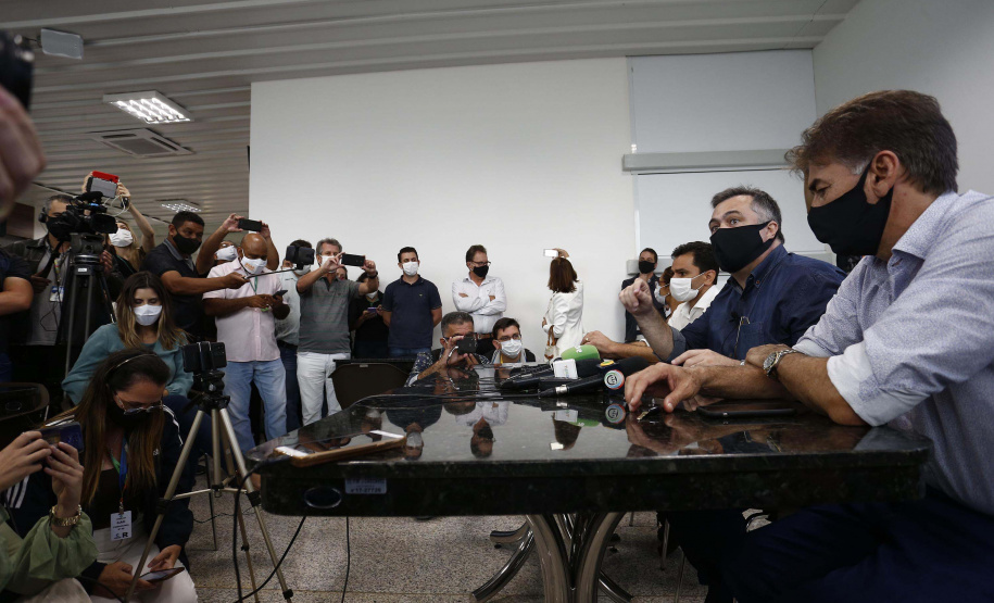 CASCAVEL - Dsitribuição  das vacinas contra a Covid-19.  19/01/2021 - Foto: Jonathan Campos/AEN