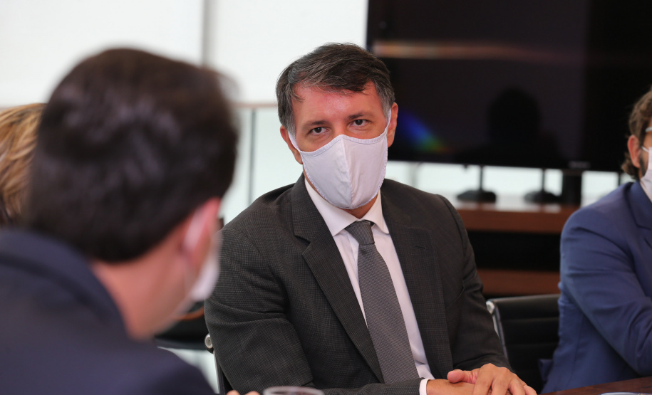 Ambev PG Investimento foi anunciado em solenidade com governador Carlos Massa Ratinho Junior. São R$ 370 milhões em Ponta Grossa, na unidade mais moderna da empresa no País. Há investimento de R$ 15 milhões na fábrica de refrigerantes em Almirante Tamandaré.Foto: Geraldo Bubniak/AEN