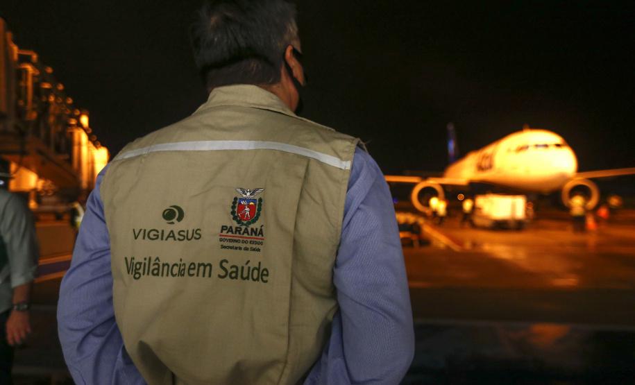 As vacinas Oxford/AstraZeneca, desenvolvidas em parceria com a Fundação Oswaldo Cruz (Fiocruz), devem chegaram no Aeroporto Internacional Afonso Pena, em São José dos Pinhais, na Região Metropolitana de Curitiba.