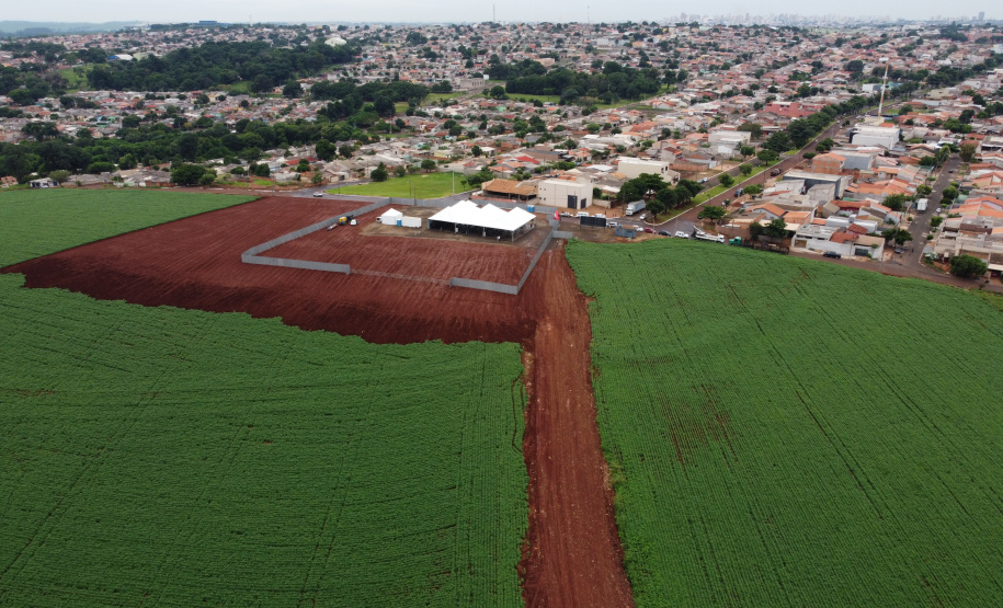 O governador Carlos Massa Ratinho Junior participou nesta segunda-feira (25) do lançamento de 866 novas moradias populares em Londrina, na região Norte. Londrina, 25/01/2021 - Foto: Geraldo Bubniak/AEN