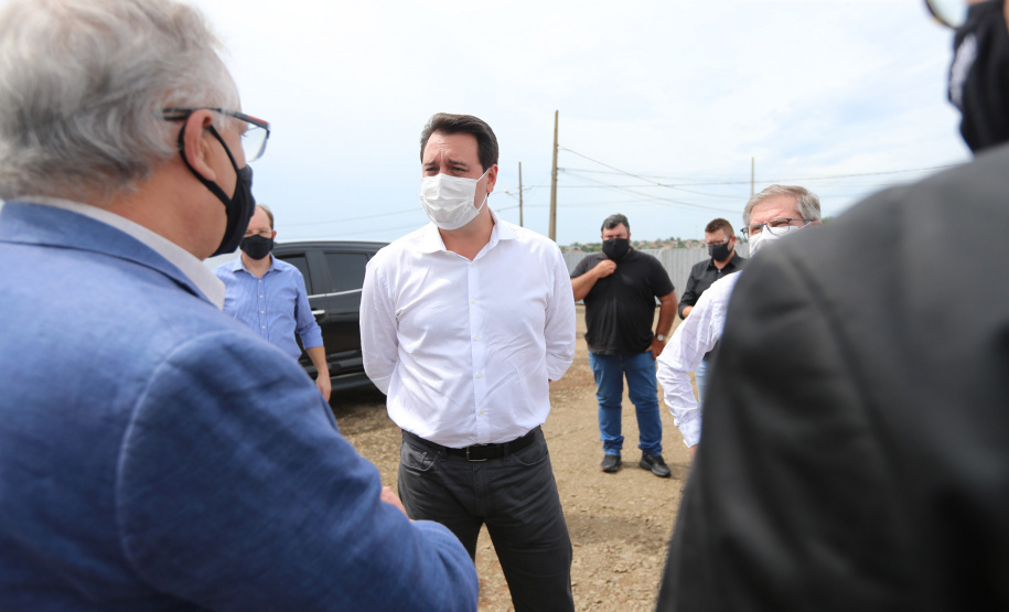 O governador Carlos Massa Ratinho Junior participou nesta segunda-feira (25) do lançamento de 866 novas moradias populares em Londrina, na região Norte. Londrina, 25/01/2021 - Foto: Geraldo Bubniak/AEN